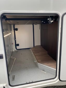 Autocaravana Benimar Tessoro 442 ¡SEMINUEVA! lleno